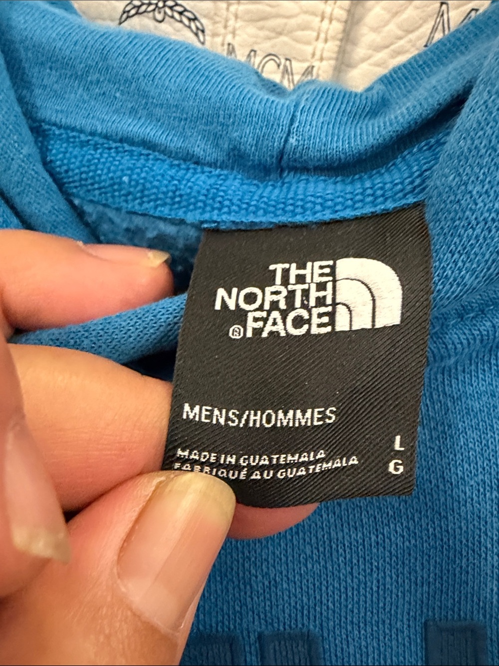 Men Sweater Subcategory Identification - Picture 2 of 5